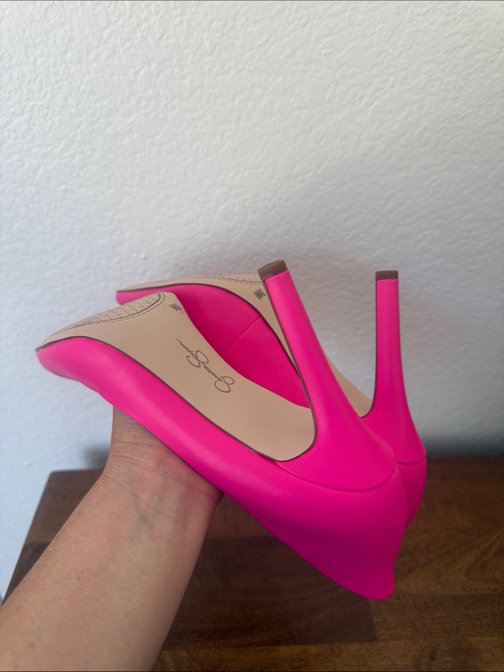 Jessica Simpson Neon Pink Pointed Toe Pumps - Picture 7 of 8